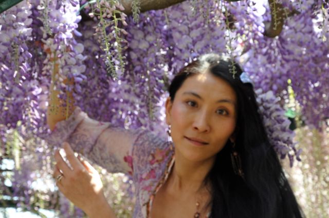 Chao Hsiu Chen  and Wisteria in Appia Antica - Rome 32